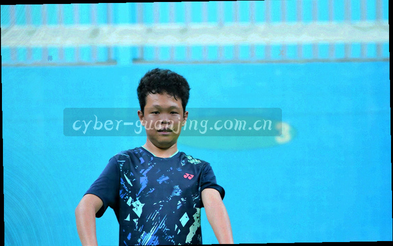 五步登录验证流程示意图，包含动态验证码、密码、设备绑定、扫码确认和备用码